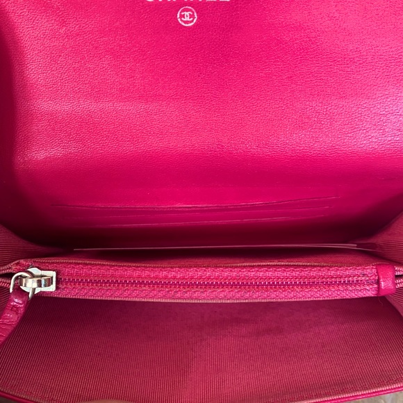 ❤️❤️SOLD❤️❤️Chanel short wallet - Picture 8 of 13